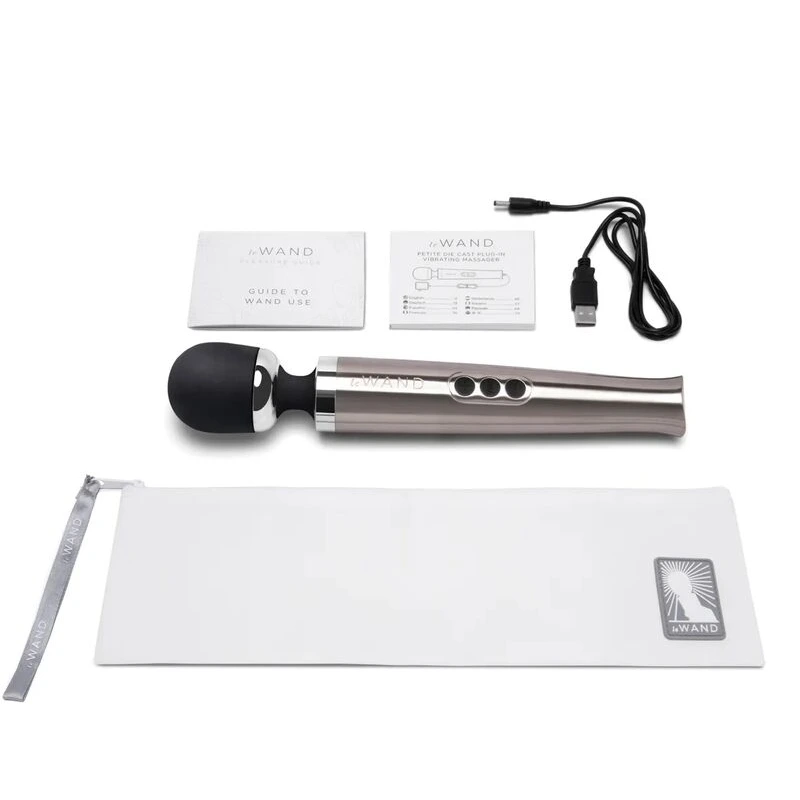 Le-Wand-Die-Cast-Rechargeable-Massager-Silver