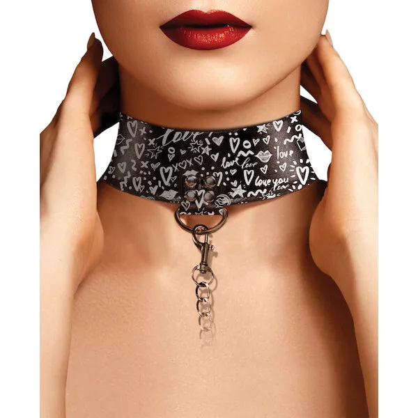 Shots-Ouch-Love-Street-Art-Fashion-Printed-Collar-w-Leash-Black