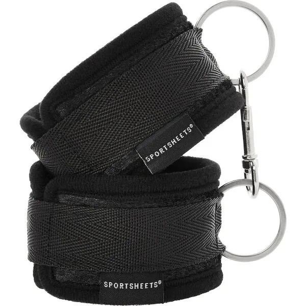 Sportsheets-Cuff-Love-Black