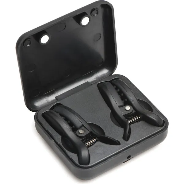 Master-Series-Dark-Grip-Vibrating-Nipple-Clamps-Black